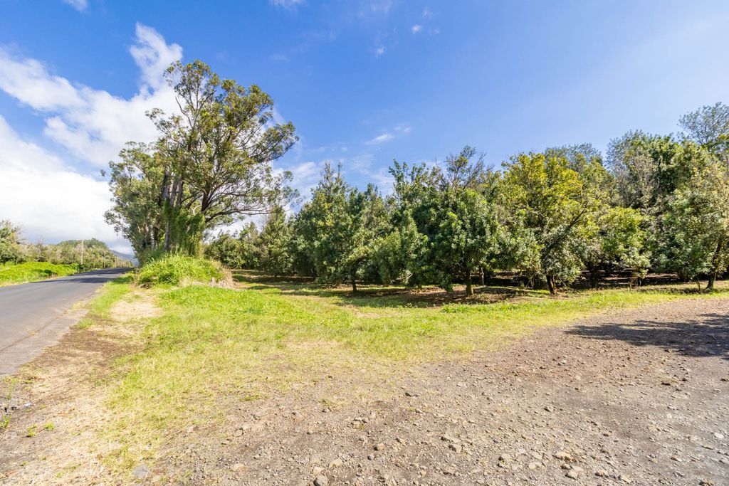Image 2 of property listing at 96-2865 WOOD VALLEY RD, Pahala, HI 96777