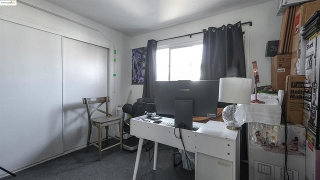 2120 E 22nd St, Oakland, CA 94606