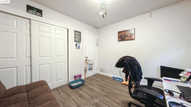 2120 E 22nd St, Oakland, CA 94606