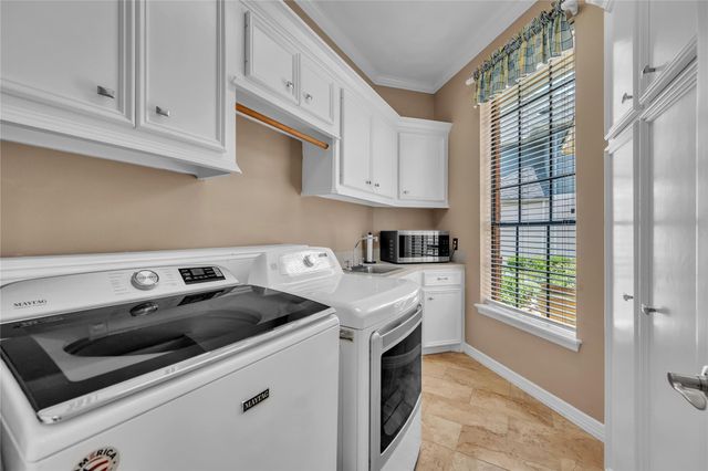 20166 Atascocita Lake Drive, Houston, TX 77346
