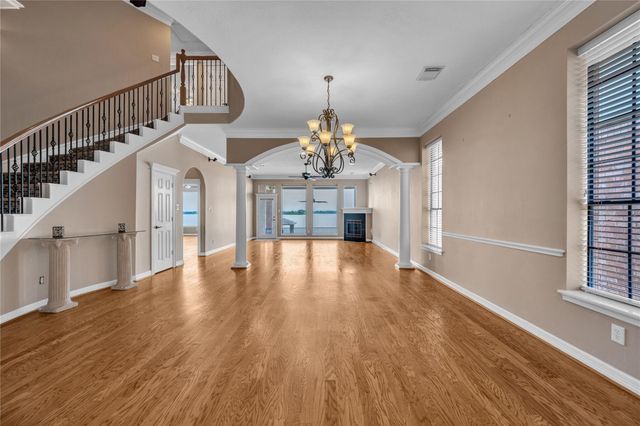 20166 Atascocita Lake Drive, Houston, TX 77346