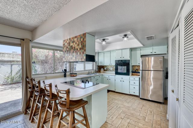 4762 N 20TH Avenue, Phoenix, AZ 85015