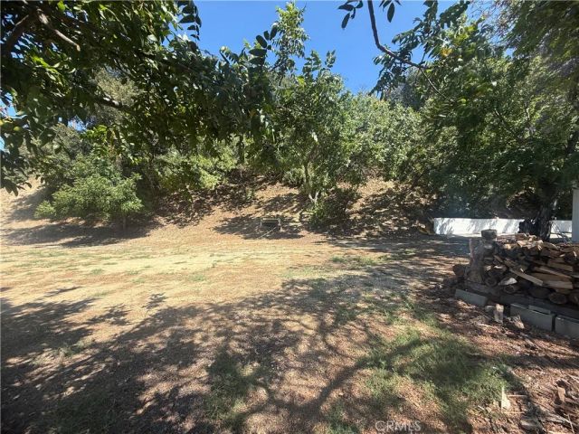 3511 Beverly Glen, Sherman Oaks, CA 91423