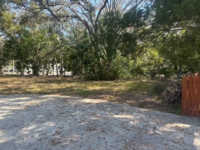 900 46TH AVENUE N, St Petersburg, FL 33703