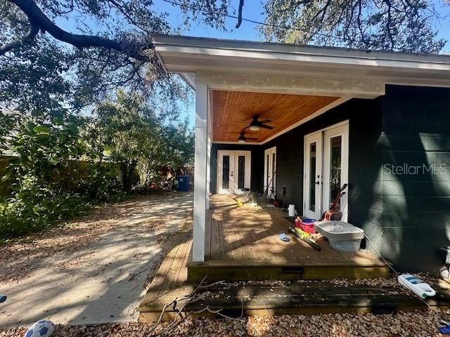 900 46TH AVENUE N, St Petersburg, FL 33703