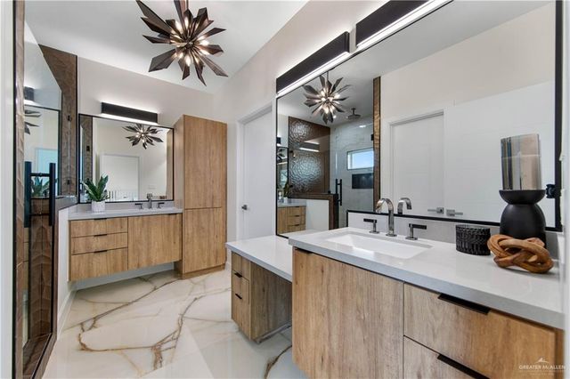 707 Beanka Drive, La Feria, TX 78559