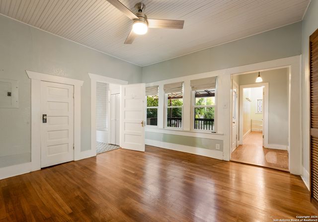 116 Pershing Ave, San Antonio, TX 78209