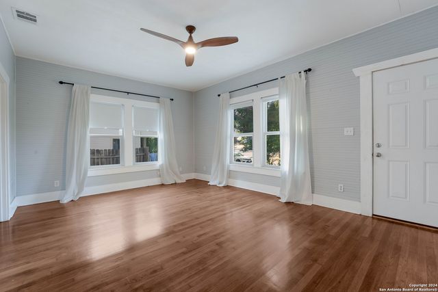 116 Pershing Ave, San Antonio, TX 78209