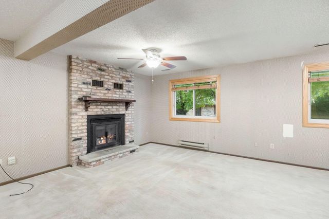 13430 Pepperwood Circle, Minnetonka, MN 55305