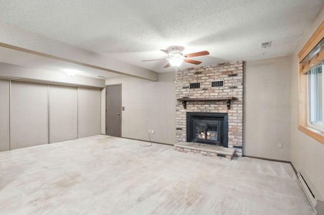 13430 Pepperwood Circle, Minnetonka, MN 55305