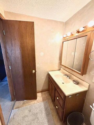 1591 Stephanie Court, Columbus, OH 43232