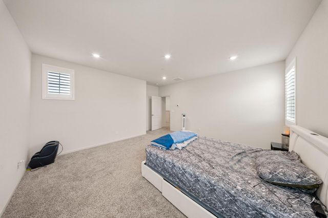 3052 Russos Dr, Manteca, CA 95337