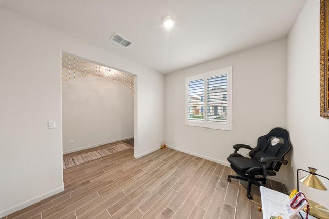 3052 Russos Dr, Manteca, CA 95337