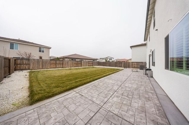 3052 Russos Dr, Manteca, CA 95337