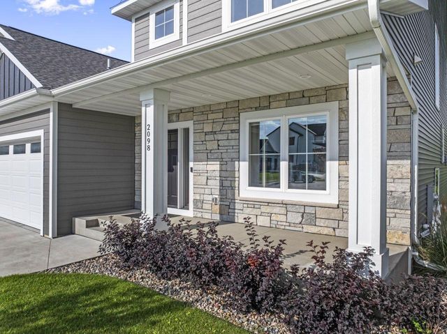 2098 Hagen Lane SW, Rochester, MN 55902