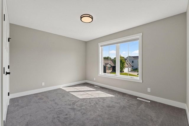 2098 Hagen Lane SW, Rochester, MN 55902