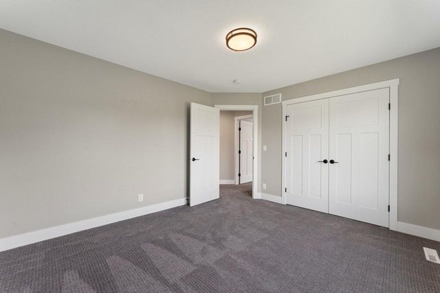 2098 Hagen Lane SW, Rochester, MN 55902