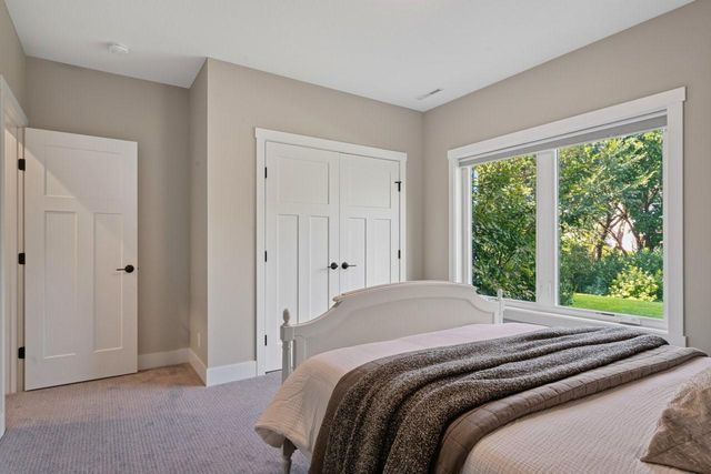 2098 Hagen Lane SW, Rochester, MN 55902