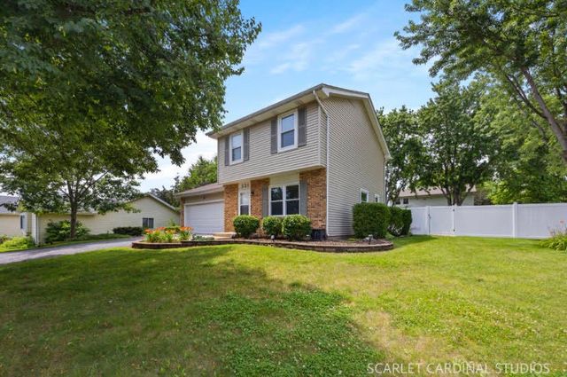 235 Westbrook Circle, Naperville, IL 60565