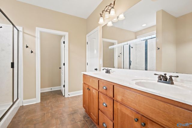 15112 Lakeside Trail, Huntsville, AL 35803