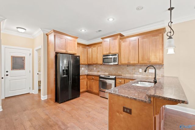 15112 Lakeside Trail, Huntsville, AL 35803