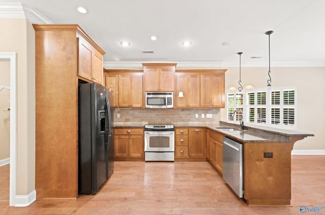 15112 Lakeside Trail, Huntsville, AL 35803