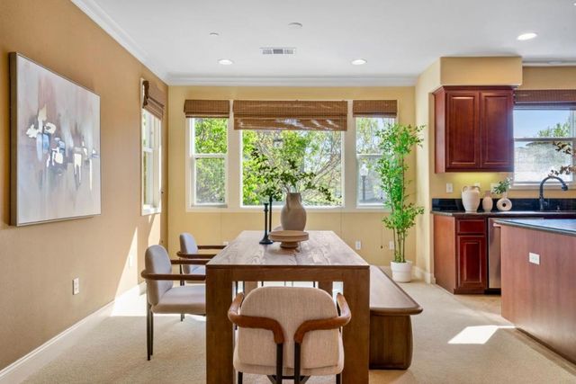 414 Tasman Drive, Sunnyvale, CA 94089