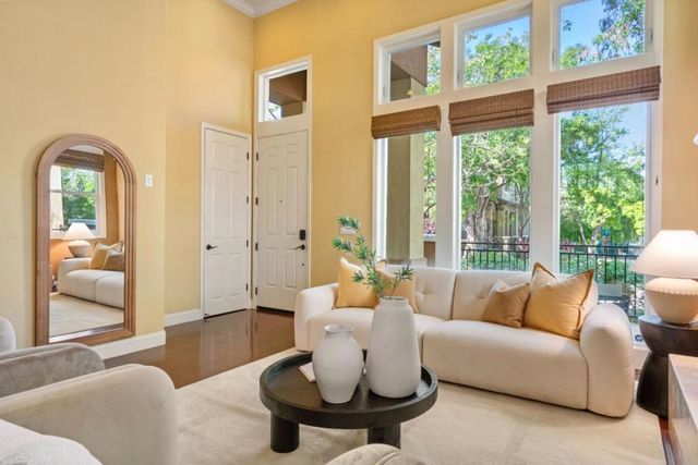 414 Tasman Drive, Sunnyvale, CA 94089