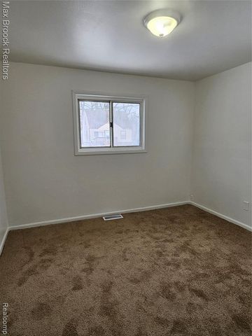 4052 Bayhan Street, Inkster, MI 48141