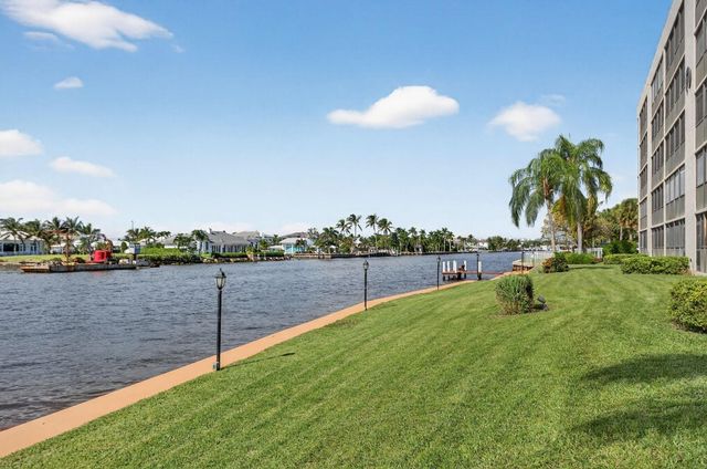 985 SE 19 Avenue 204, Deerfield Beach, FL 33441