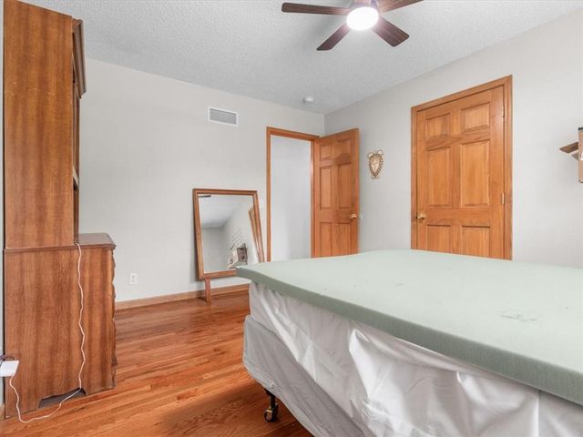 2 Eastwood Drive, St Joseph, MO 64506