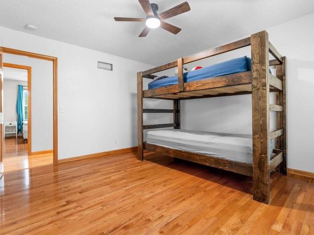 2 Eastwood Drive, St Joseph, MO 64506