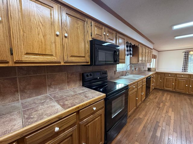 6824 County Road 75, Bridgeport, AL 35740