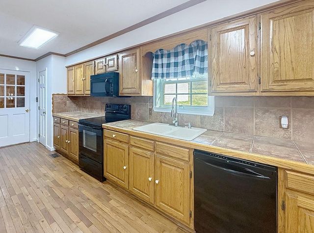 6824 County Road 75, Bridgeport, AL 35740