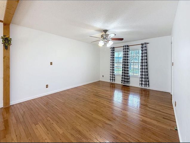 6824 County Road 75, Bridgeport, AL 35740