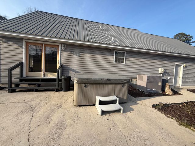 6824 County Road 75, Bridgeport, AL 35740