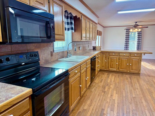 6824 County Road 75, Bridgeport, AL 35740