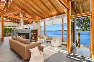 16221 Reitan Road NE, Bainbridge Island, WA 98110