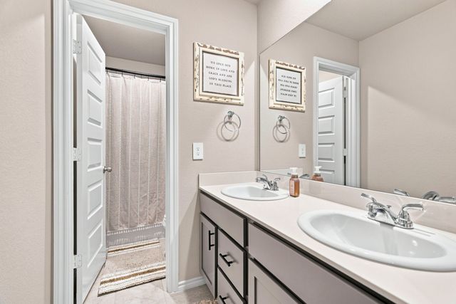 2245 Bellatrix Drive, Haslet, TX 76052