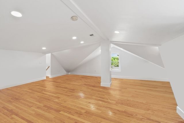 73 Martin St, Essex, MA 01929