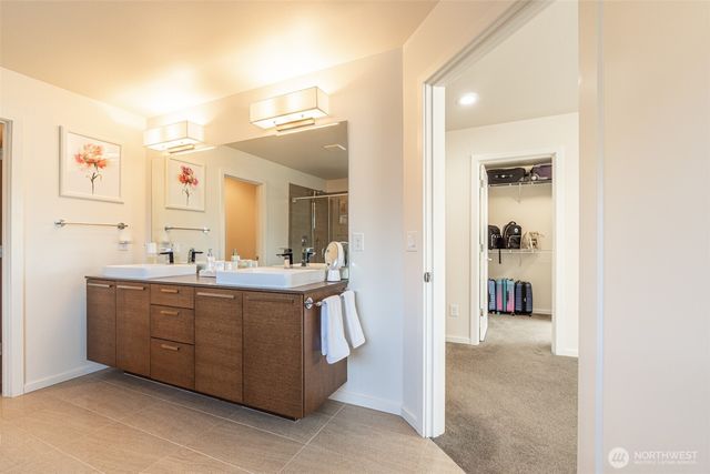 5852 S 326th Court, Auburn, WA 98001