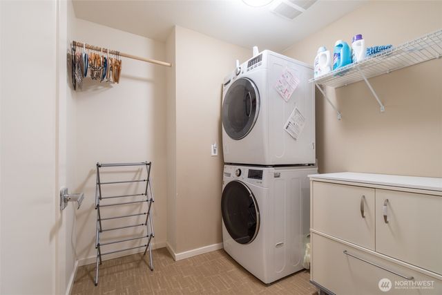 5852 S 326th Court, Auburn, WA 98001