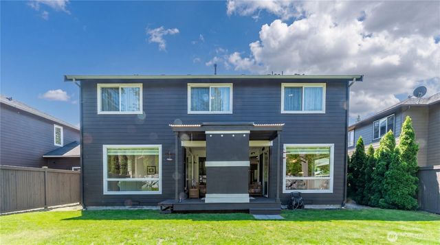 5852 S 326th Court, Auburn, WA 98001