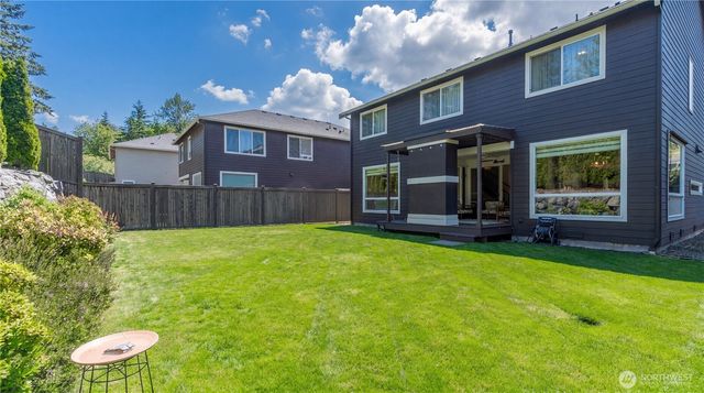 5852 S 326th Court, Auburn, WA 98001