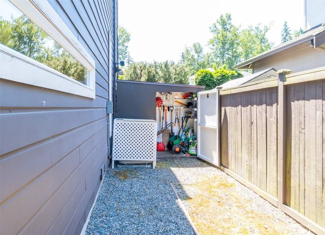 5852 S 326th Court, Auburn, WA 98001