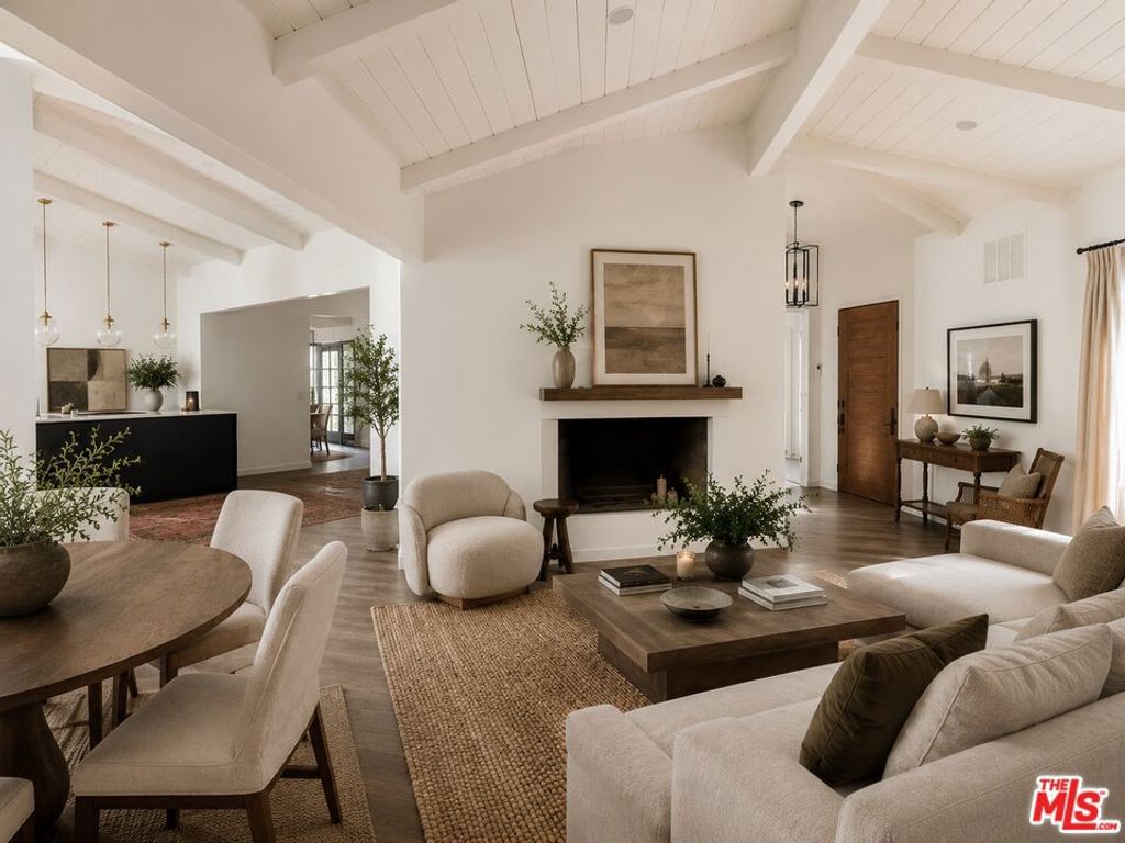 13019 Sky Valley Road, Los Angeles, CA 90049 — photo 3