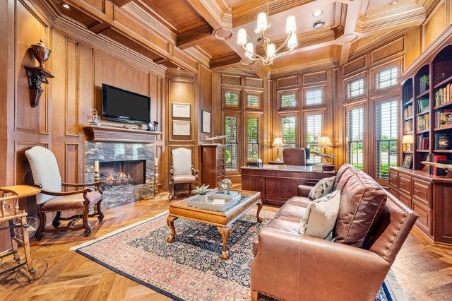 6909 Sir Spencer Court, Colleyville, TX 76034