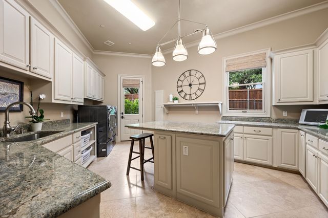 6909 Sir Spencer Court, Colleyville, TX 76034