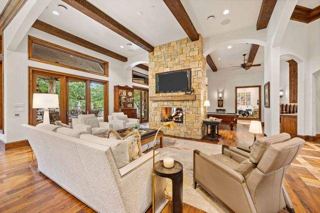 6909 Sir Spencer Court, Colleyville, TX 76034