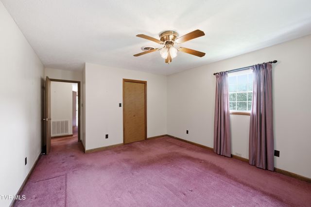 123 Lexington Avenue, Elizabethton, TN 37643